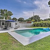 Bright Pinellas Park Getaway w/ Private Pool!