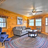 The Pinecone Palace w/ Hiking Trail Access!