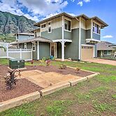 Modern Waianae Home w/ Mountain & Valley View