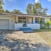 Bright, Pet-friendly Retreat in Avon Park!