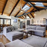 Kailua-kona House w/ Balcony & Ocean Views!