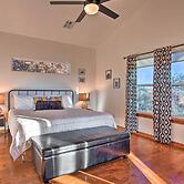 Updated Cabin w/ 360-degree Mtn View: 1 Mi to Lake