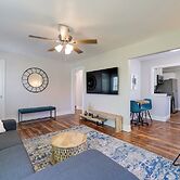 Fayetteville Retreat w/ Yard - Walk to Campus!