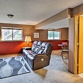 Suburban Gem W/yard+deck 5Mi From Dtwn Rochester!