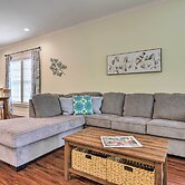 Lovely Mobile Retreat w/ Deck & Front Porch!