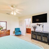 Foley Getaway w/ Fenced Yard - 13 Mi to Beaches!