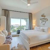 Ocean View Condo Btwn Rosemary & Alys Beach!