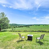 Serene Views: Quiet Farmhouse Cabin in Wisconsin!