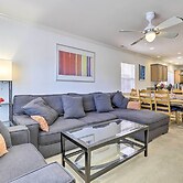 Peaceful Petaluma Getaway w/ Deck + Grill!