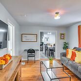 Downtown Brockton Apt < 1 Mi to Local Dining