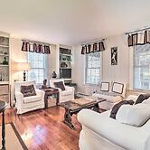 Charming East Falmouth Home w/ Hot Tub!