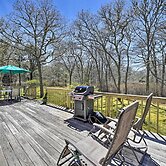 Peaceful Chilmark Farmhouse by Menemsha Beach