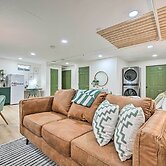 Cozy Brandon Guest Studio w/ Pool & Hot Tub!