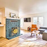 Cozy Home, 1/2 Mi to Downtown, 4 Mi to Hikes!