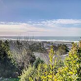 'ocean Vista' Gold Beach Getaway!