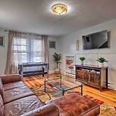 Lovely Stoughton Getaway Near Train Station!