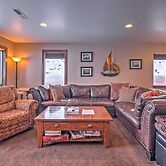 Private Deck & Community Pool: Incline Village Gem