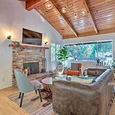 Modern & Unique Cabin With Deck by Lake Gregory!