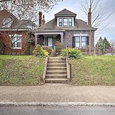 Louisville Home w/ Hot Tub in The Highlands!