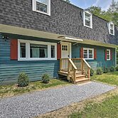 Cozy Great Barrington Home ~ 1 Mi to Ski Resort!