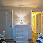 Updated Yarmouth Escape Near Swan Pond + Beaches!