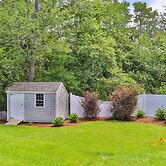 2 Bicycles Provided! Cape Cod Cottage w/ Deck