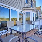 1 Mi to Town & Oyster Pond Beach: Chatham Retreat