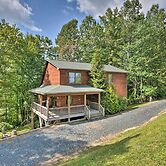 'A Bit of Heaven' Cabin < 13 Miles From Boone!