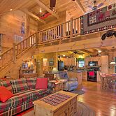 Lake Lure Log Cabin w/ Grill, Near Hiking!