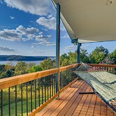 Spacious Norfork Lake Home: Game Room + Views!