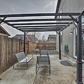 Chic Bend Home w/ Deck < 3 Mi to Downtown!