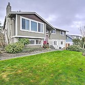 Spacious Tacoma Getaway: 2 Mi to Old Town!