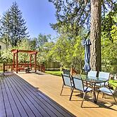 Quiet Lakefront Olympia Home w/ Dock on Half Acre
