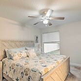 Jupiter Home w/ Patio & Grill ~ 6 Mi to Beach!