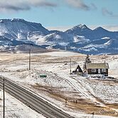 Remote Wolf Creek Cabin - Wide Open Spaces!