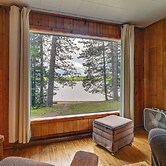 Cozy Echo Lake Cabin Near Snowmobiling Trail!
