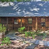 Secluded Cabin w/ Spacious Kitchen & Dining Area!