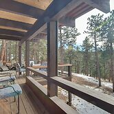 Chic Boulder Mountain Home w/ Hot Tub + Views