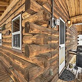 Cozy Log Cabin Escape In the Heart of Creede!