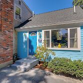 Bright Marstons Mills Studio - Near Beaches