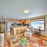 Lake Pend Oreille Condo w/ Porch & Mountain View!