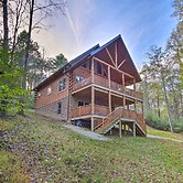 'serenity Now' Cabin w/ Fire Pit + Game Room!