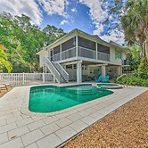 Canal-front Gem w/ Pool & Hot Tub in Anna Maria