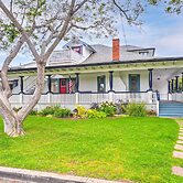 Cozy Carpinteria Apartment: Walkable Location