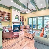 7 Mi to Beach: Bluffton Cottage w/ Furnished Patio