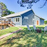 Dock + Kayaks: Alexandria Chain of Lakes Escape!