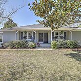 Charming House w/ Patio, 3 1/2 Mi to Beach!