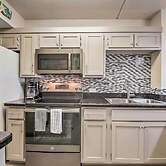 Steps to Beach: Beach Haven w/ Shared Amenities