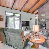 New Hampshire Vacation Rental - Walk to Beach!