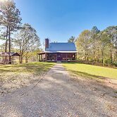 Cabin w/ Catch & Release Pond in Hueytown!